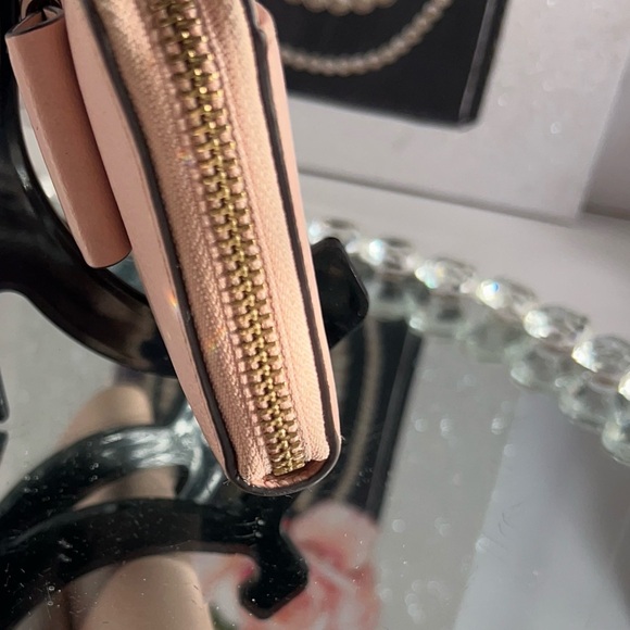 Kate Spade Blush Pink Zip round Wallet - Picture 9 of 11